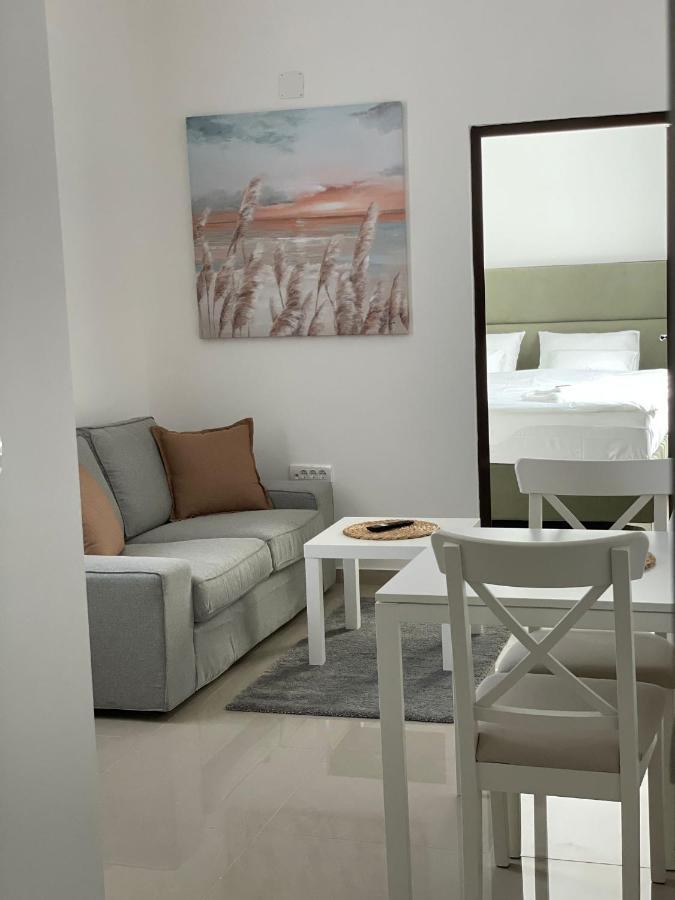 Morpheus Apartmani Sremska Mitrovica Exterior photo